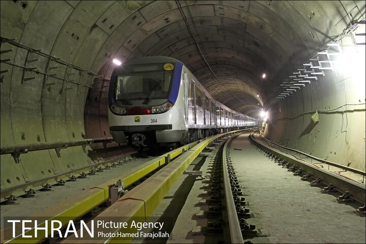خط 10 مترو حداقل 4 سال دیگر افتتاح می‌شود